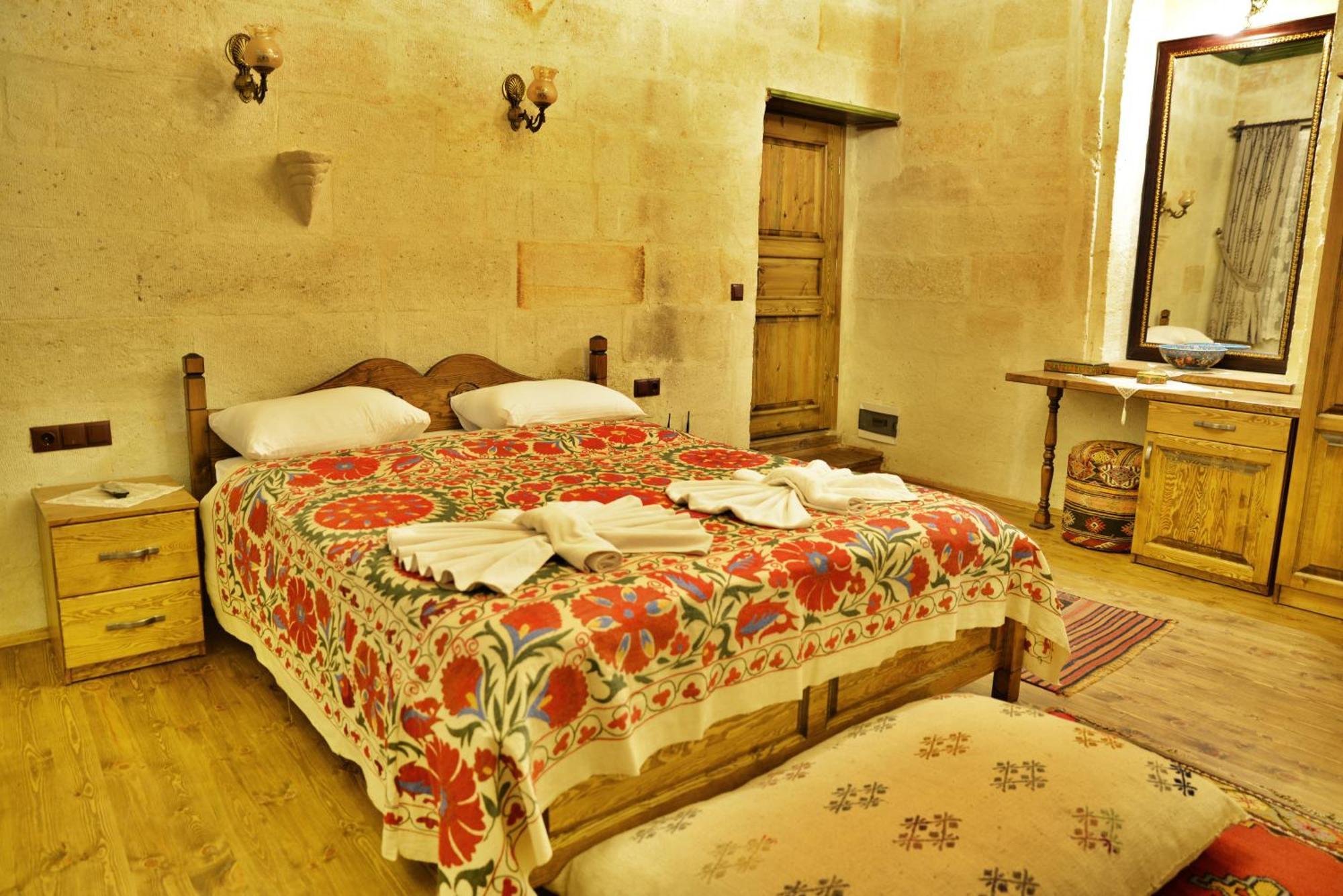 Uerguep Inn Cave Hotel Room photo
